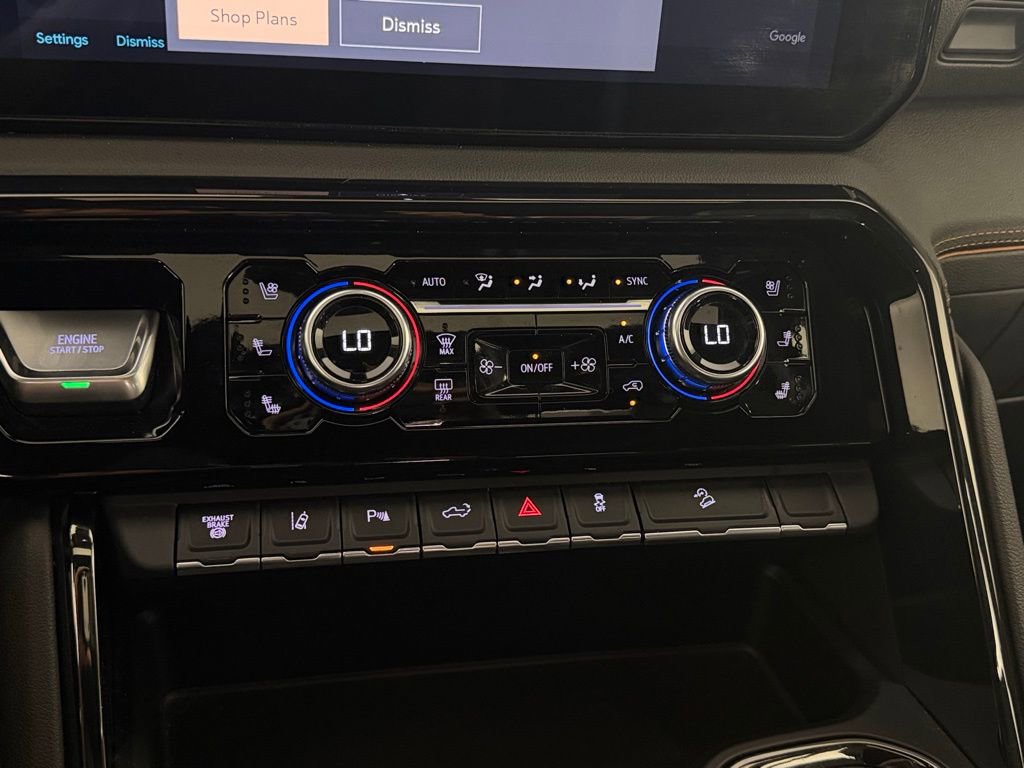 Used 2024 GMC Sierra 2500 AT4 w/ AT4 Premium Plus Package AWD/4WD image 19