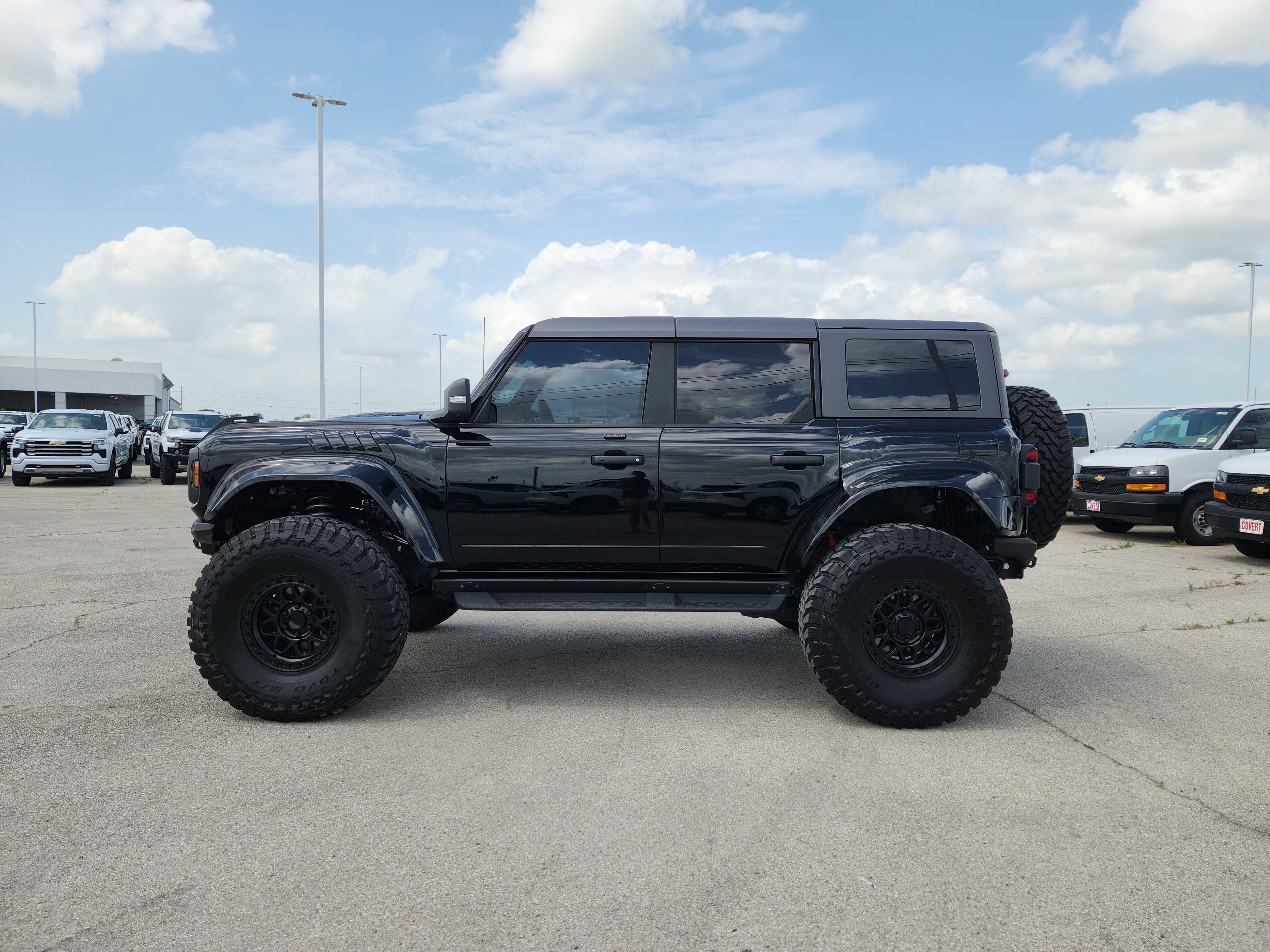 Used 2023 Ford Bronco Raptor AWD/4WD image 4