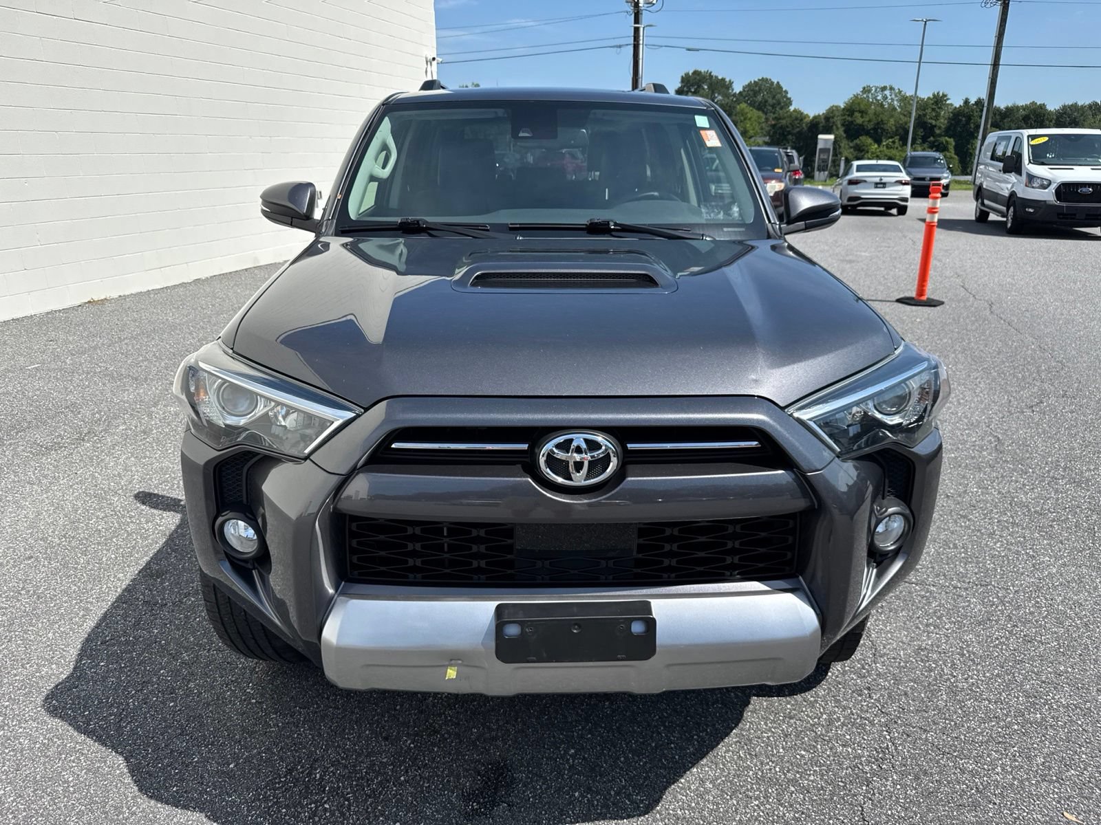Used 2020 Toyota 4Runner TRD Off-Road Premium AWD/4WD image 2