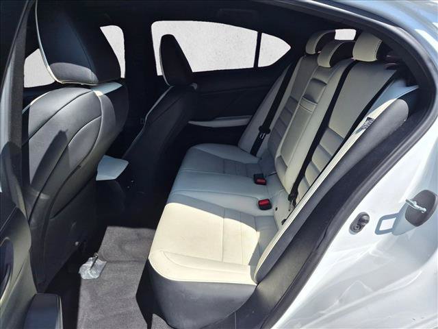 Used 2021 Lexus IS 350 F Sport w/ Accessory Package 2 RWD image 15