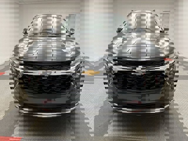 New 2026 Chevrolet Trax LT image 2