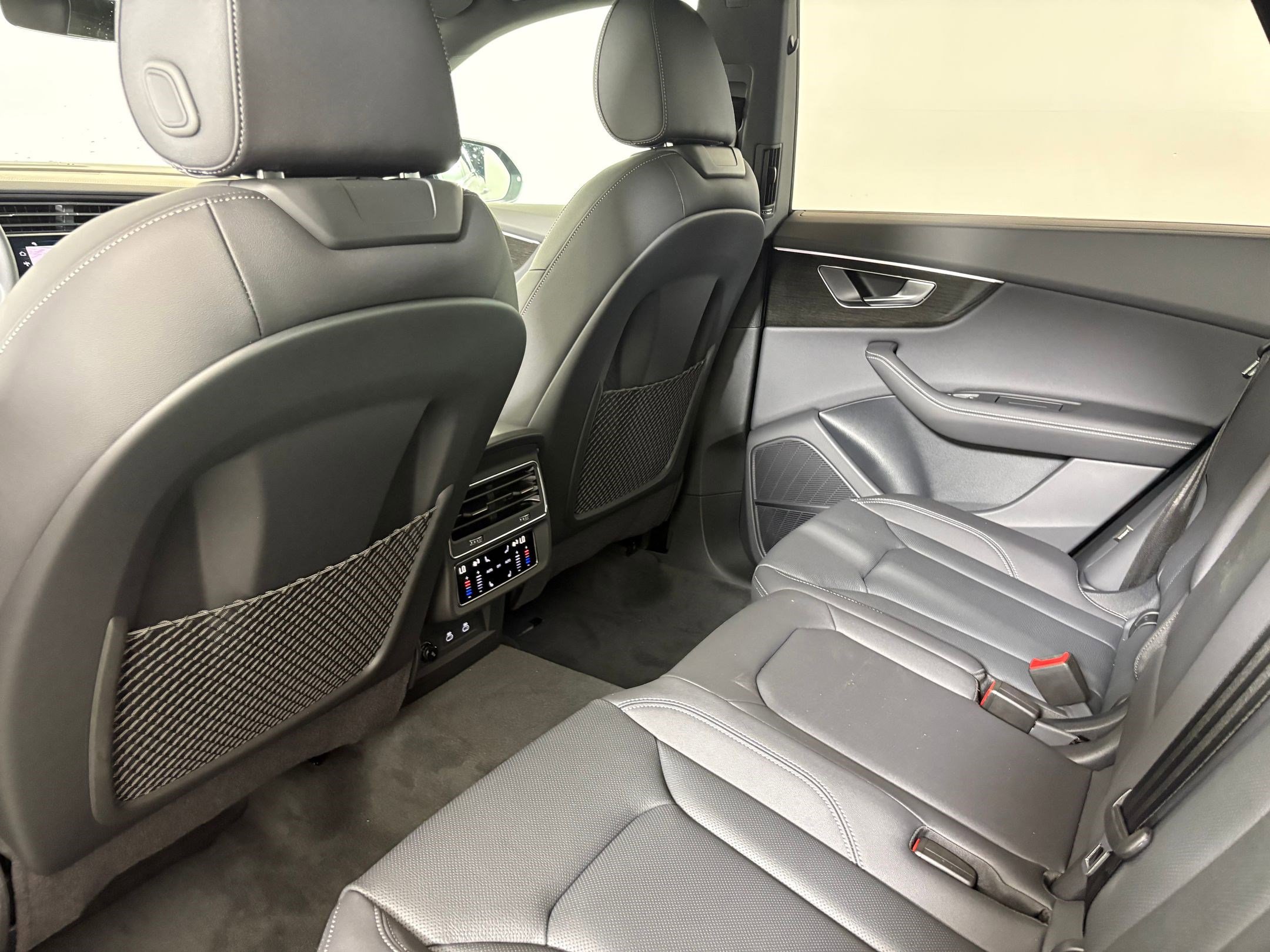 New 2026 Audi Q8 Premium Plus image 23