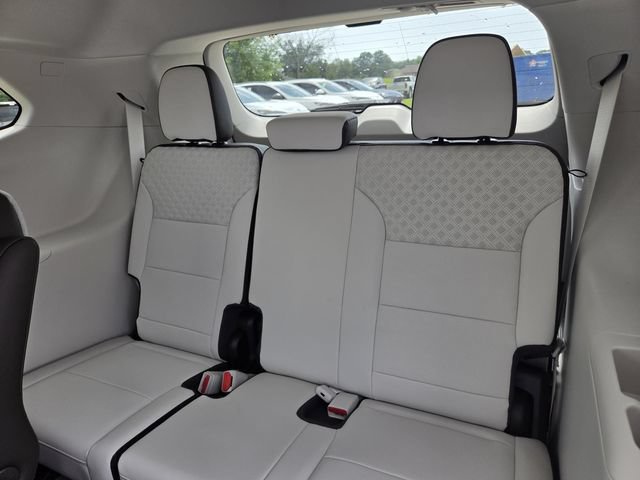 New 2026 GMC Acadia Denali w/ Super Cruise Package AWD/4WD image 35