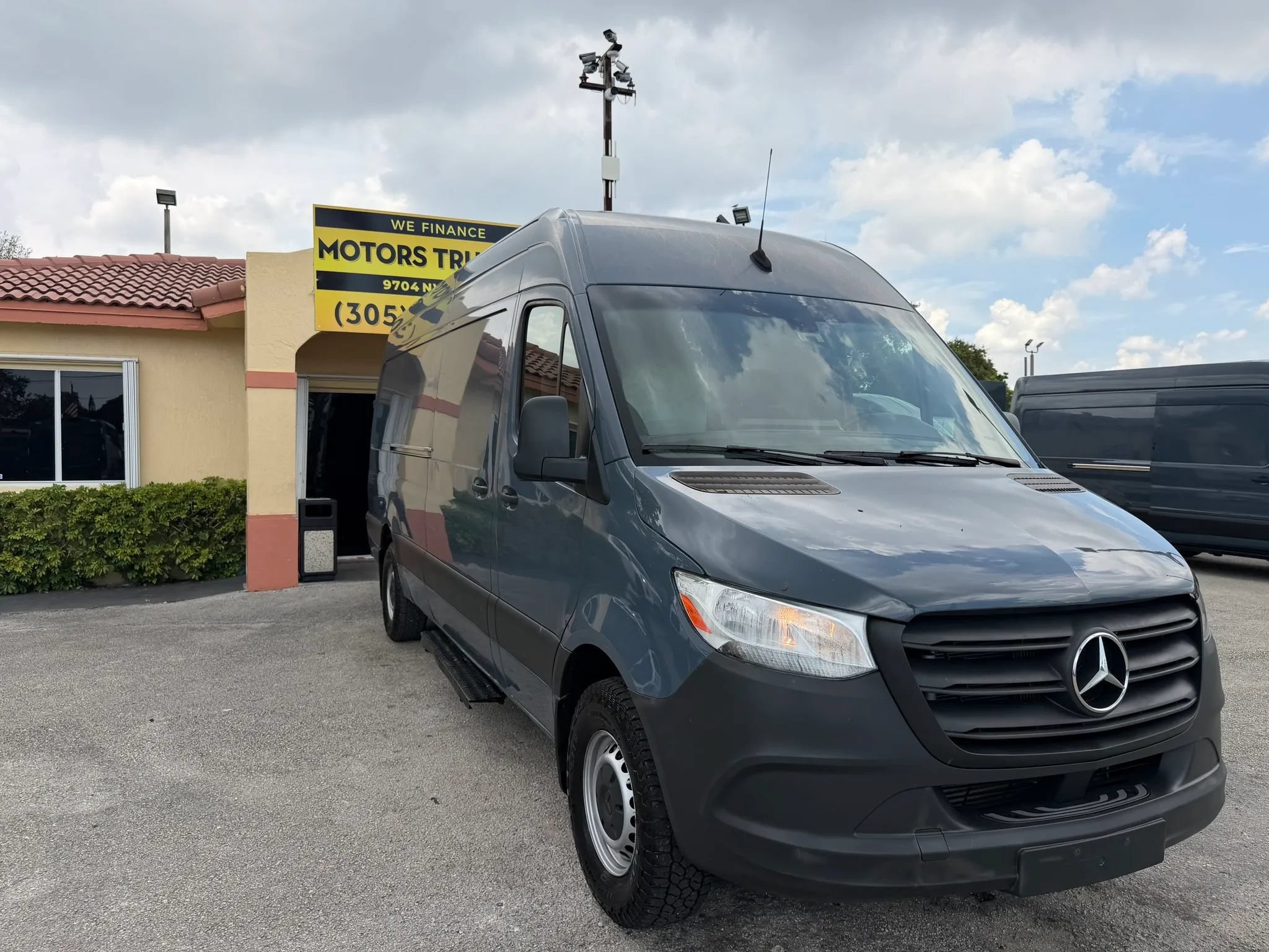 Used 2019 Mercedes-Benz Sprinter 170 image 9