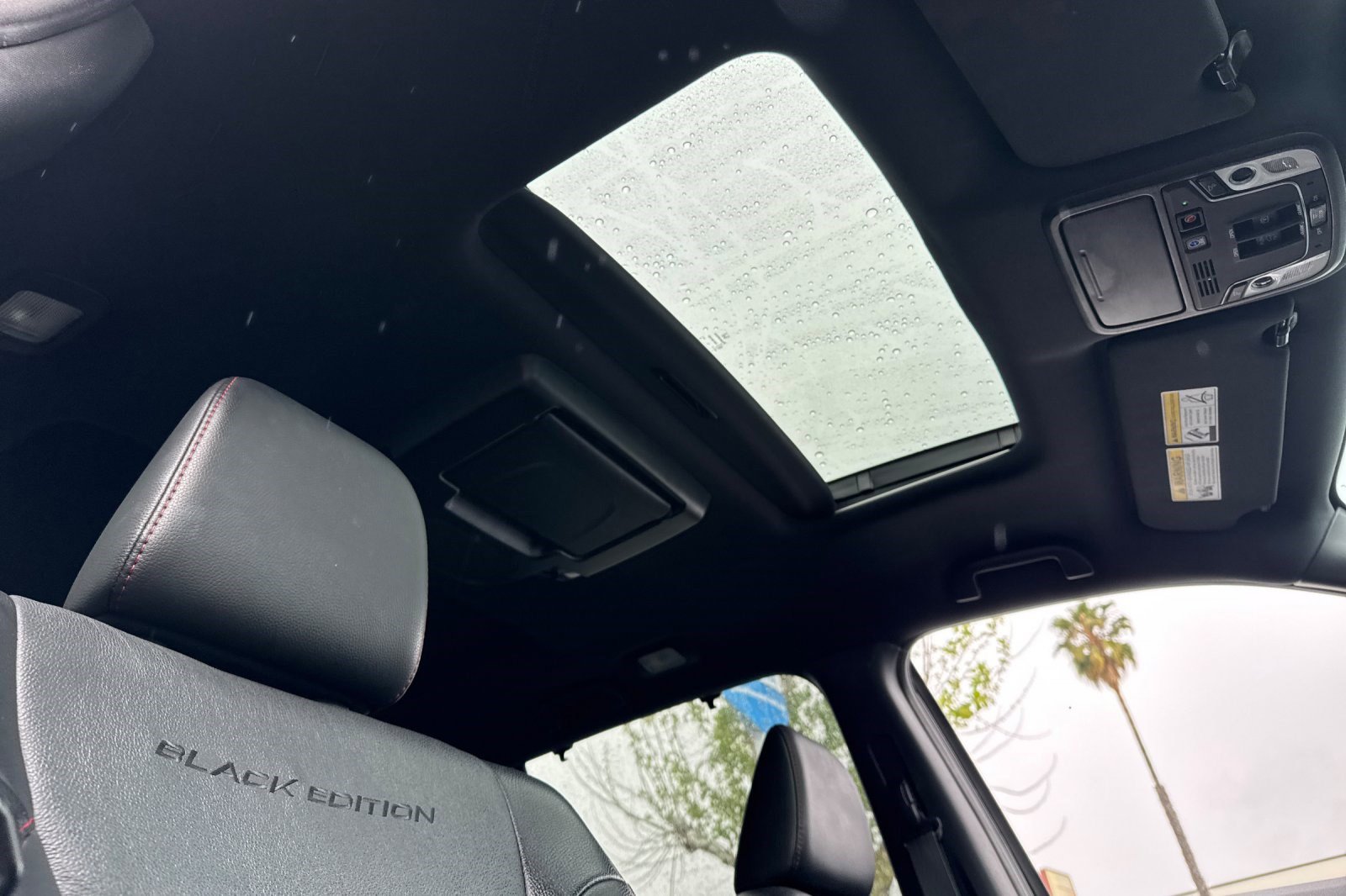 Used 2022 Honda Pilot Black Edition image 15