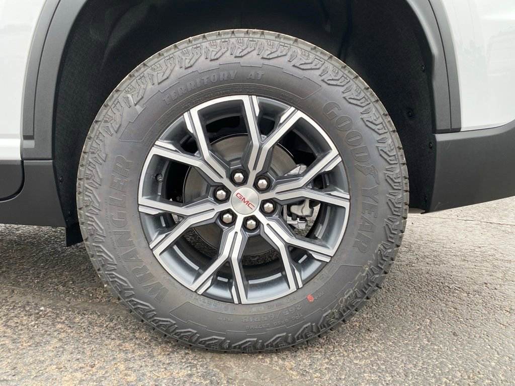 New 2026 GMC Acadia AT4 w/ Luxury Package AWD/4WD image 27