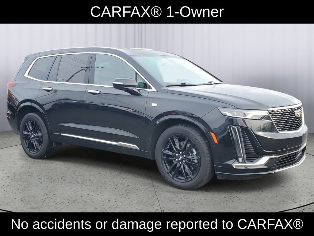 Used 2023 Cadillac XT6 Premium Luxury image 2