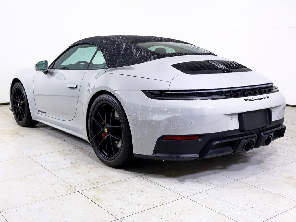 Used 2026 Porsche 911 Carrera GTS image 3