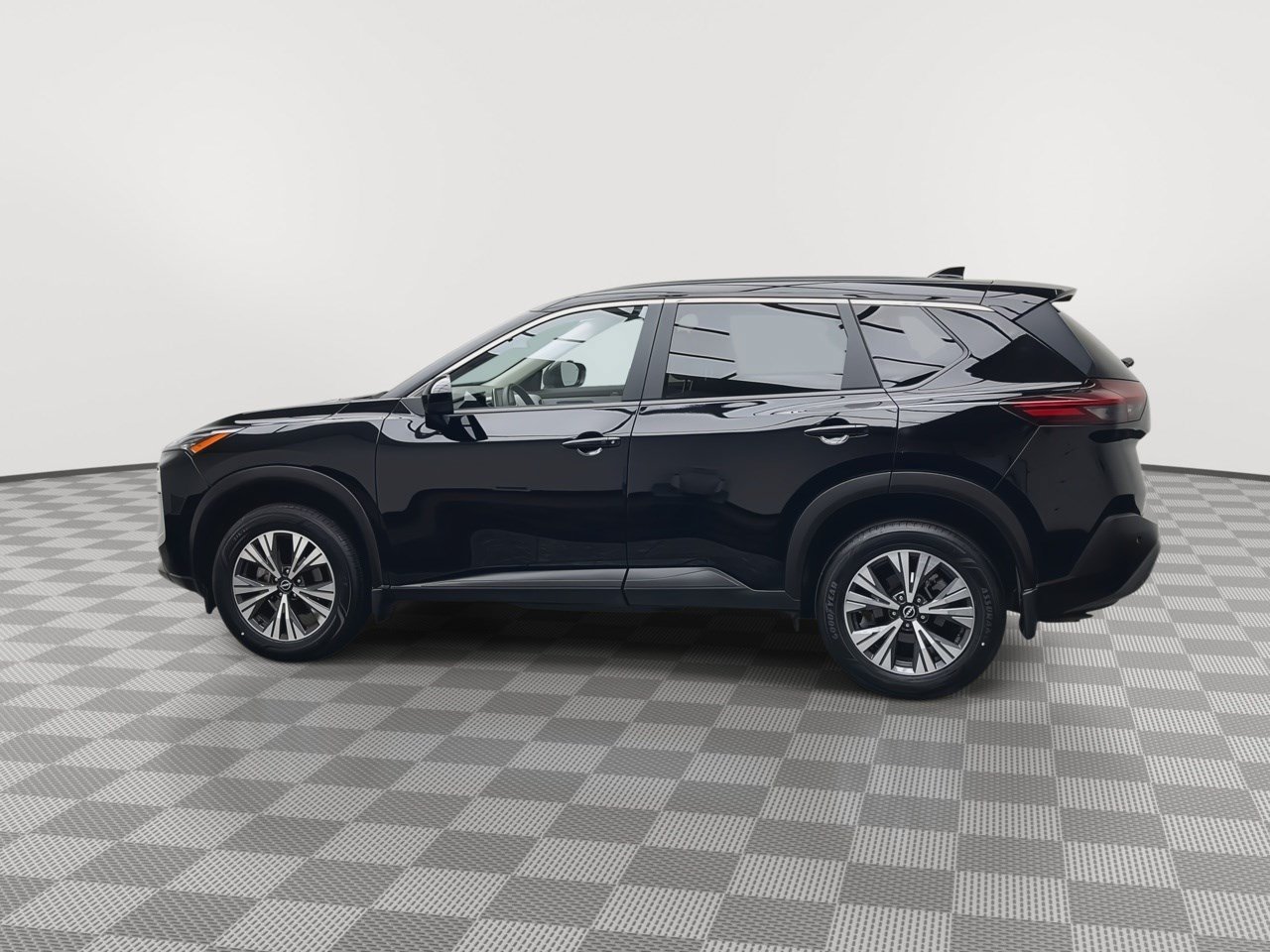 Used 2023 Nissan Rogue SV AWD/4WD image 31
