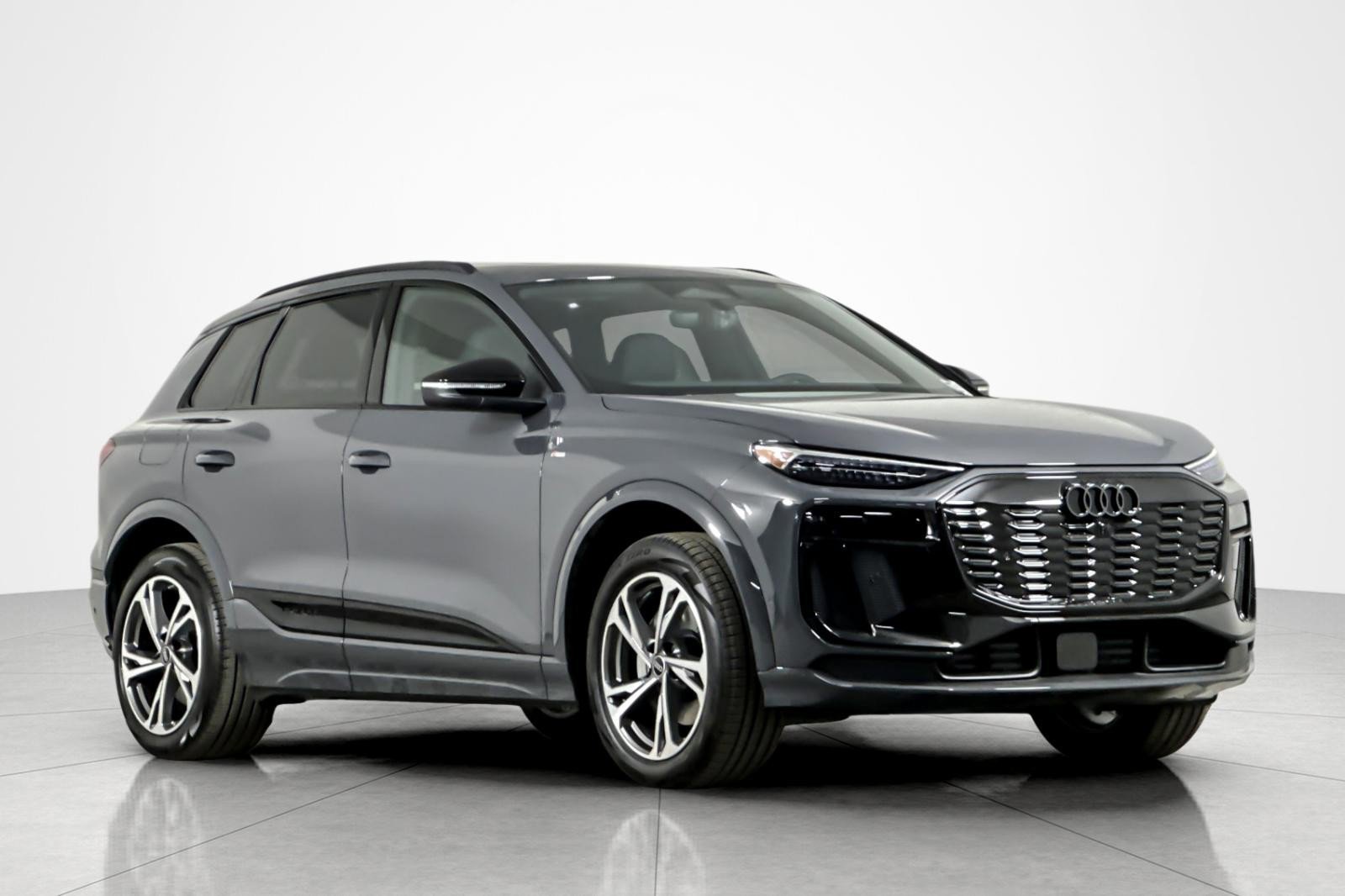 New 2027 Audi Q6 e-tron Premium Plus AWD/4WD image 2