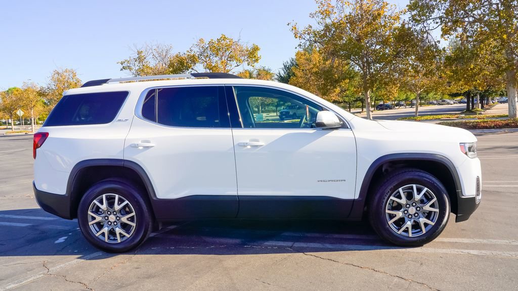 Used 2023 GMC Acadia SLT image 11