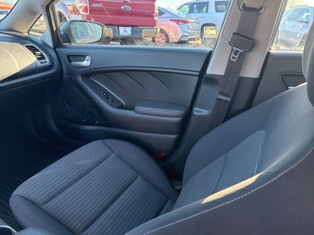 Used 2017 Kia Forte LX w/ LX Popular Package image 14