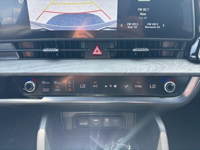 Used 2024 Kia Sportage X-Line w/ X-Line Premium Package AWD/4WD image 32