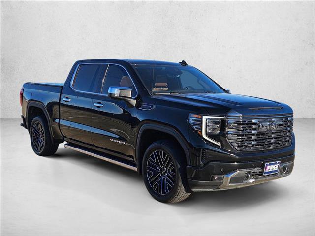 Used 2022 GMC Sierra 1500 Denali Ultimate AWD/4WD image 3