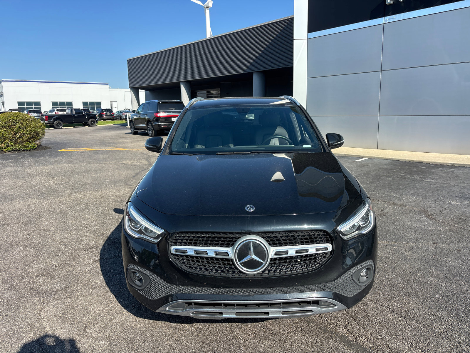 Used 2021 Mercedes-Benz GLA 250 4MATIC image 2