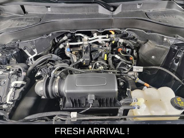 Certified 2023 Ford Explorer XLT w/ Equipment Group 202A AWD/4WD image 36