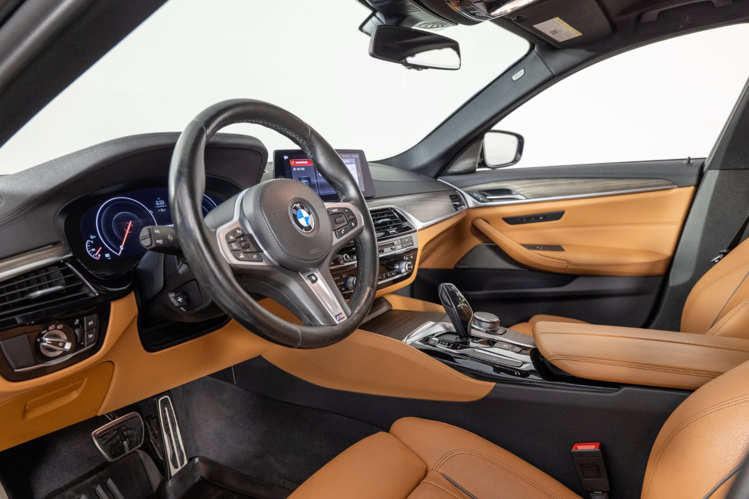 Used 2019 BMW M550i xDrive AWD/4WD image 13