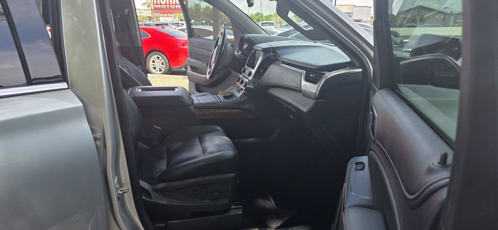 Used 2016 Chevrolet Suburban LTZ AWD/4WD image 16