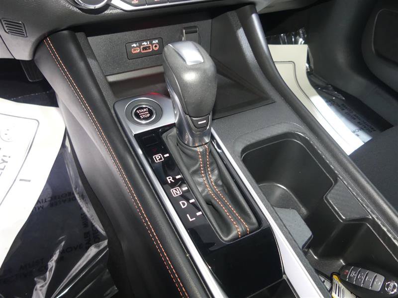 Used 2022 Nissan Sentra SR FWD image 39