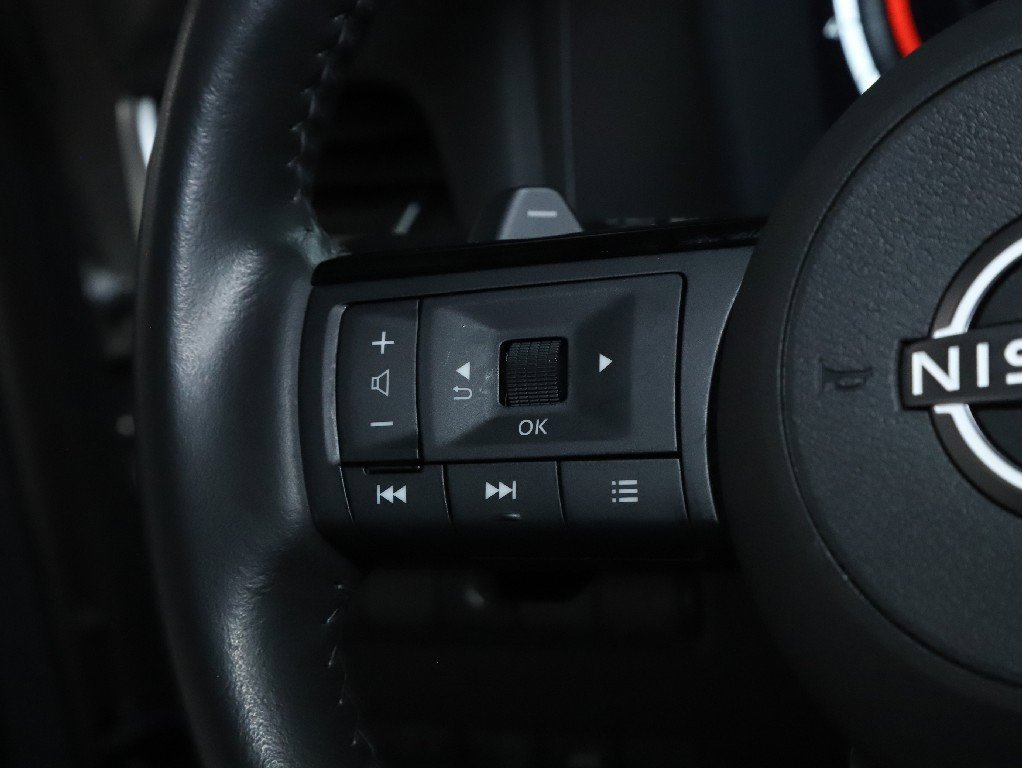 Certified 2024 Nissan Rogue SL image 22