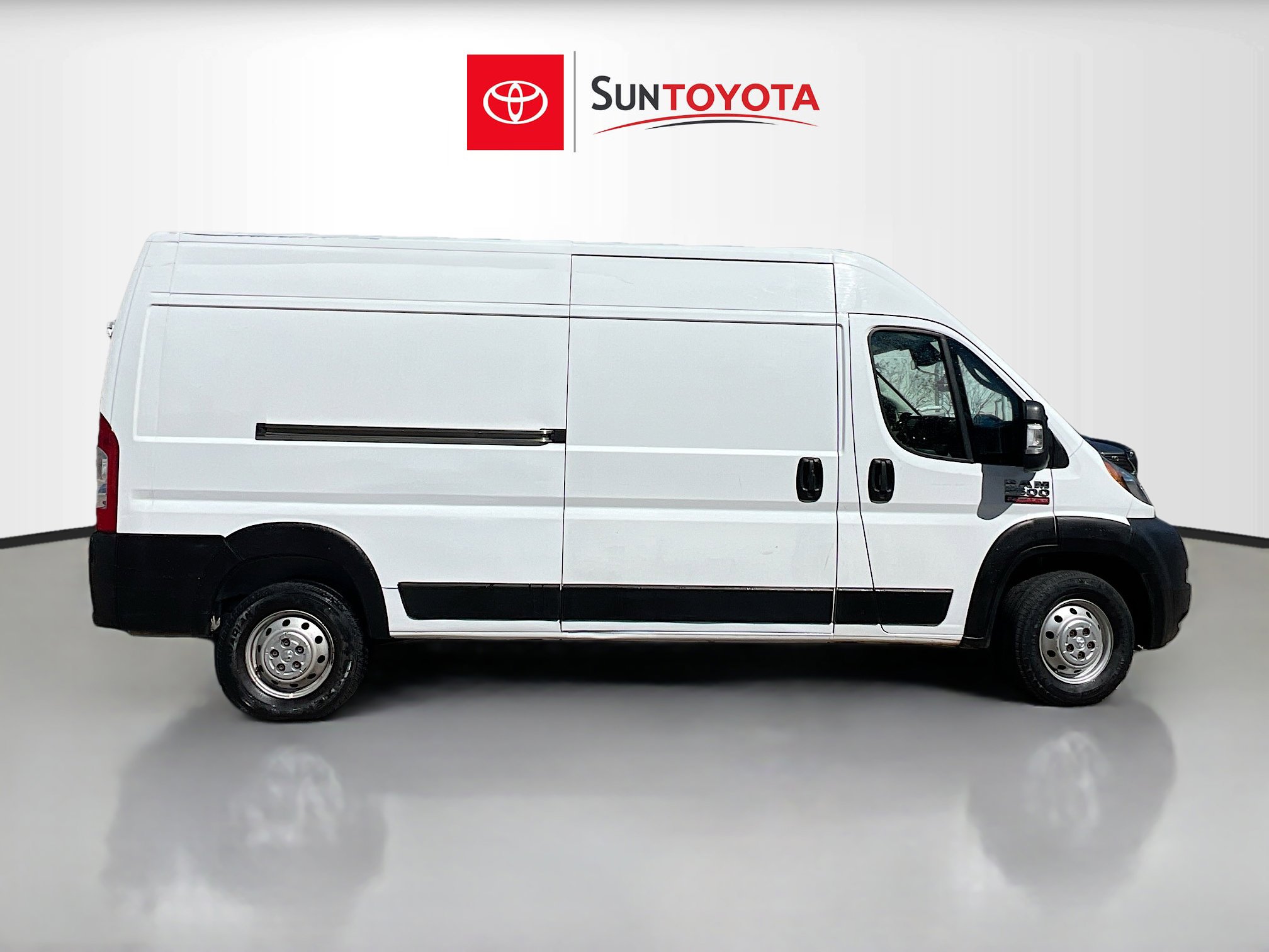 Used 2022 RAM ProMaster 2500 image 2