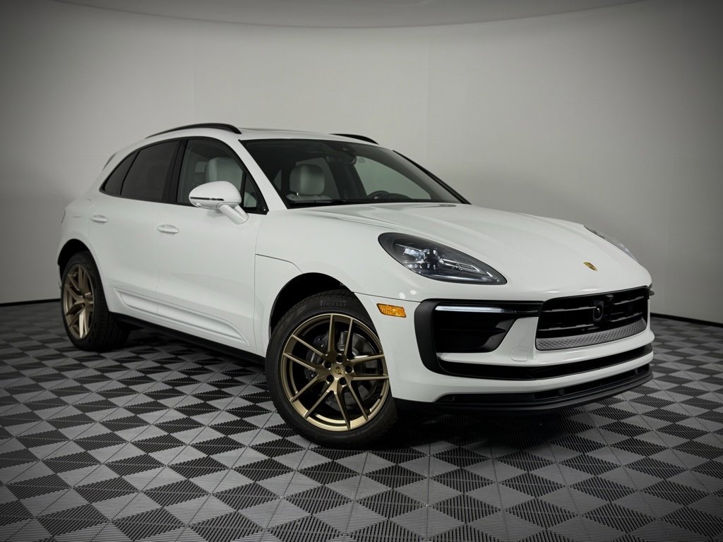 New 2026 Porsche Macan image 7
