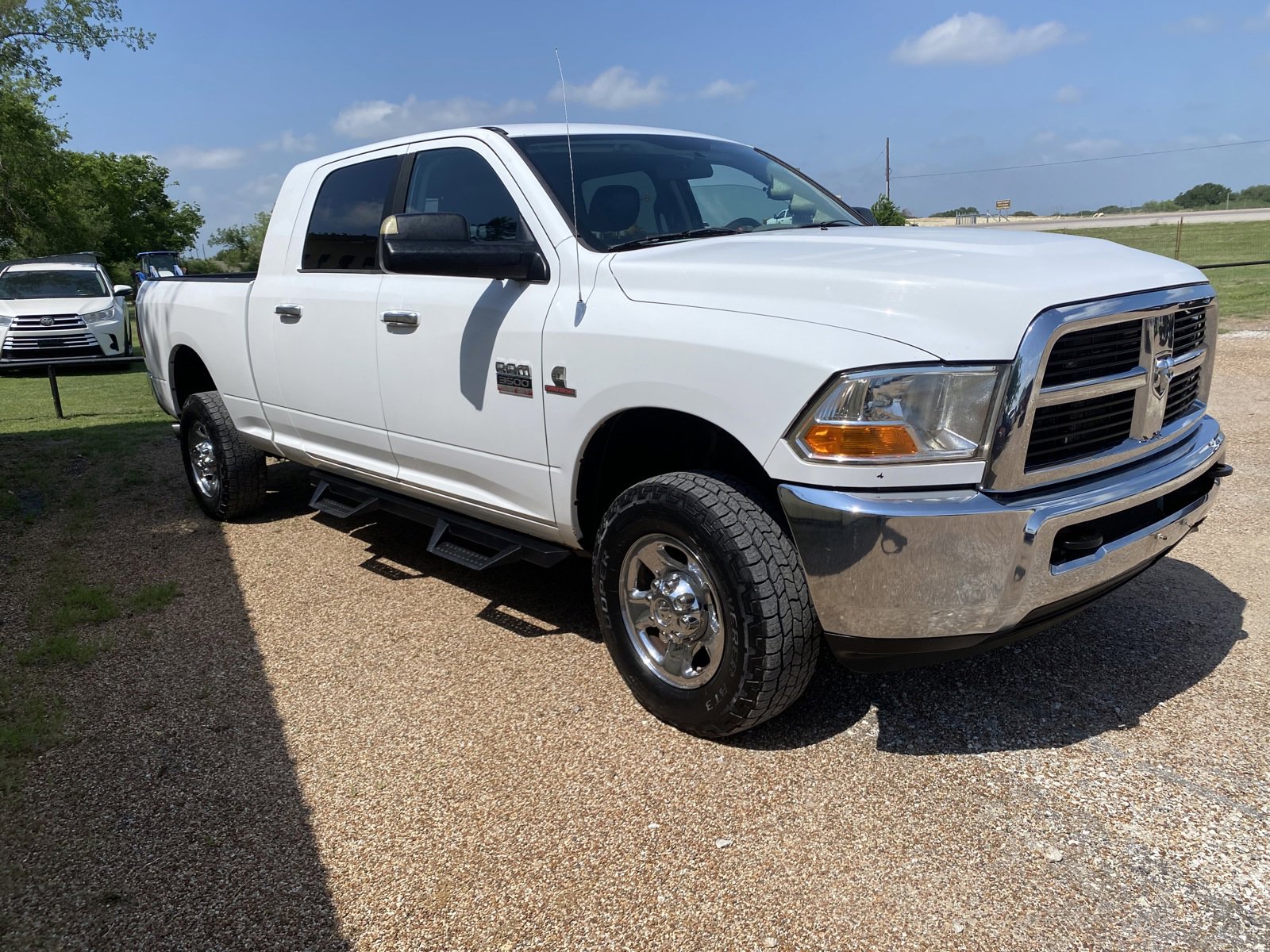 Used 2010 Dodge Ram 3500 Truck SLT AWD/4WD image 2