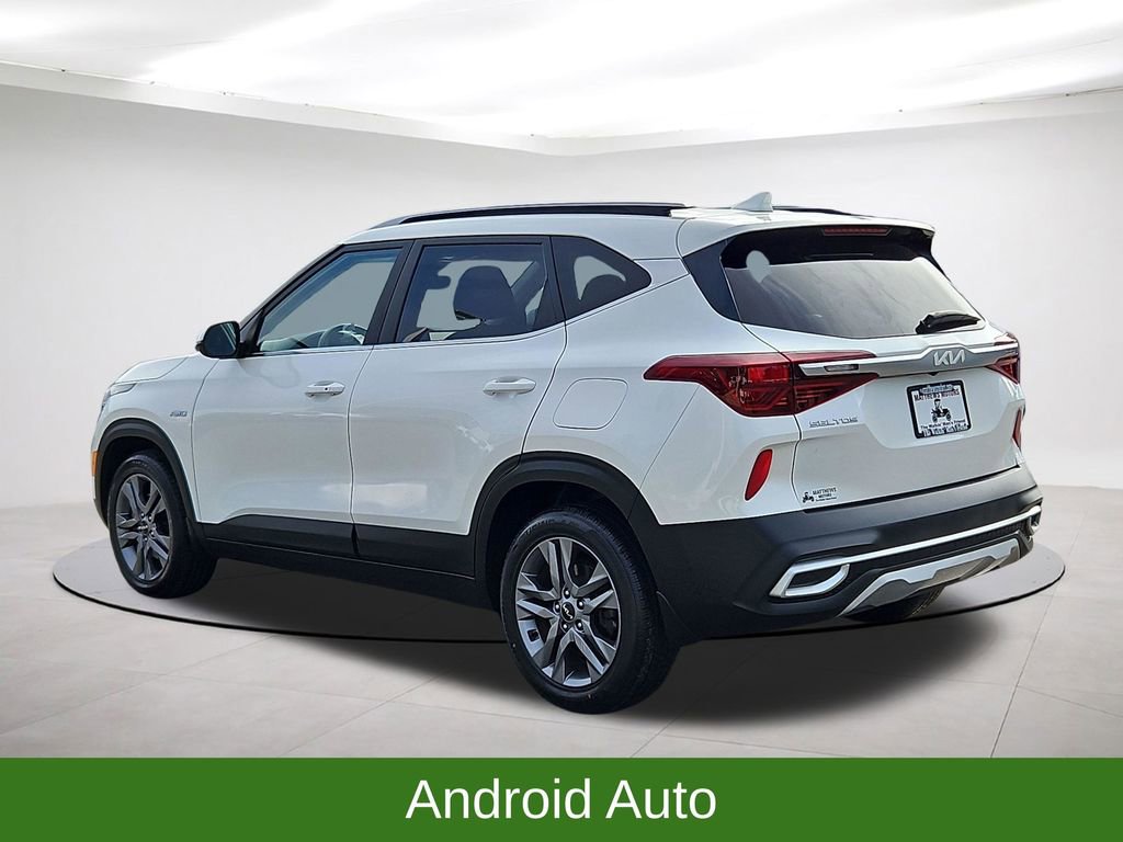 Used 2023 Kia Seltos S w/ Navigation Package image 5