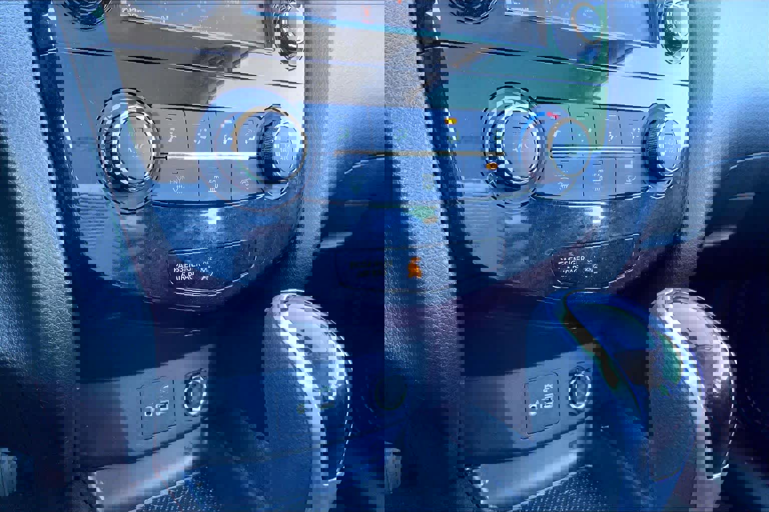 Used 2022 Nissan Rogue Sport S image 34