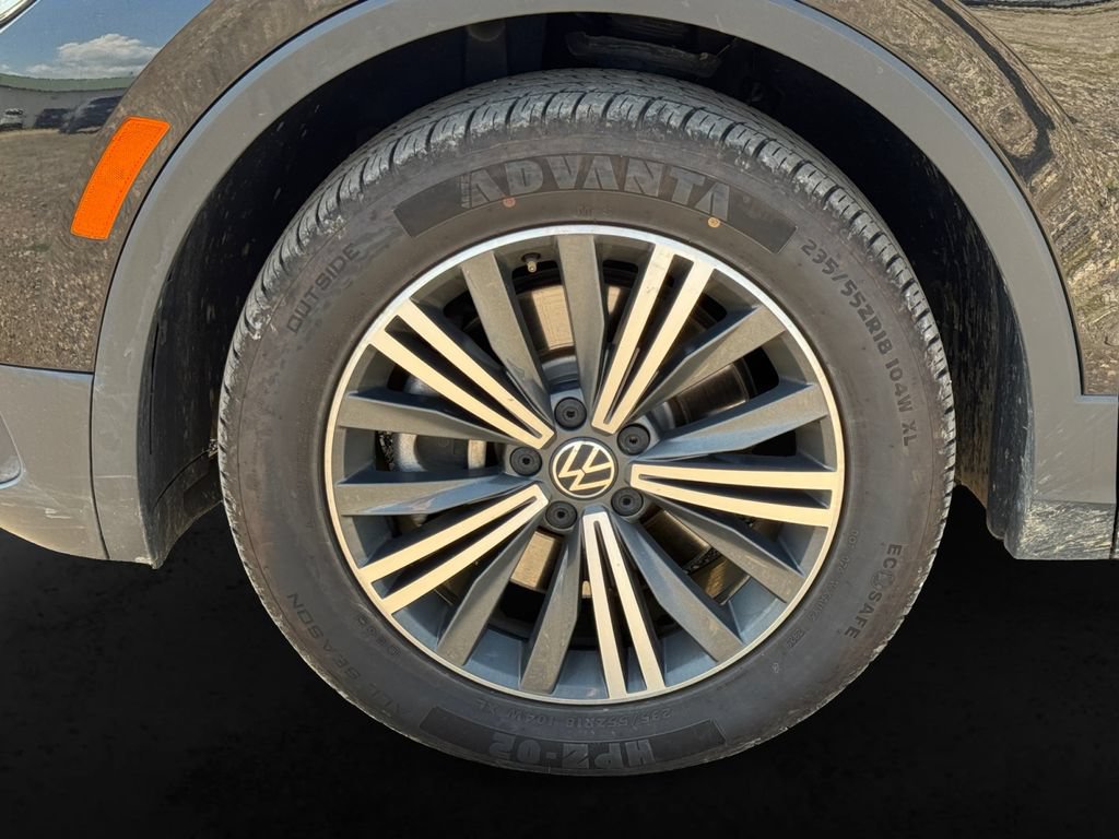 Used 2024 Volkswagen Tiguan Wolfsburg Edition AWD/4WD image 13