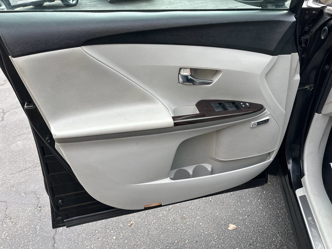 Used 2009 Toyota Venza image 15