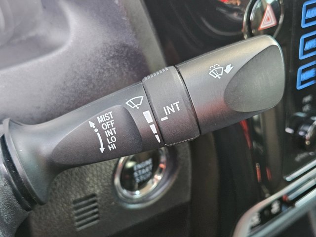 Used 2018 Toyota Corolla SE w/ SE Premium Package FWD image 15