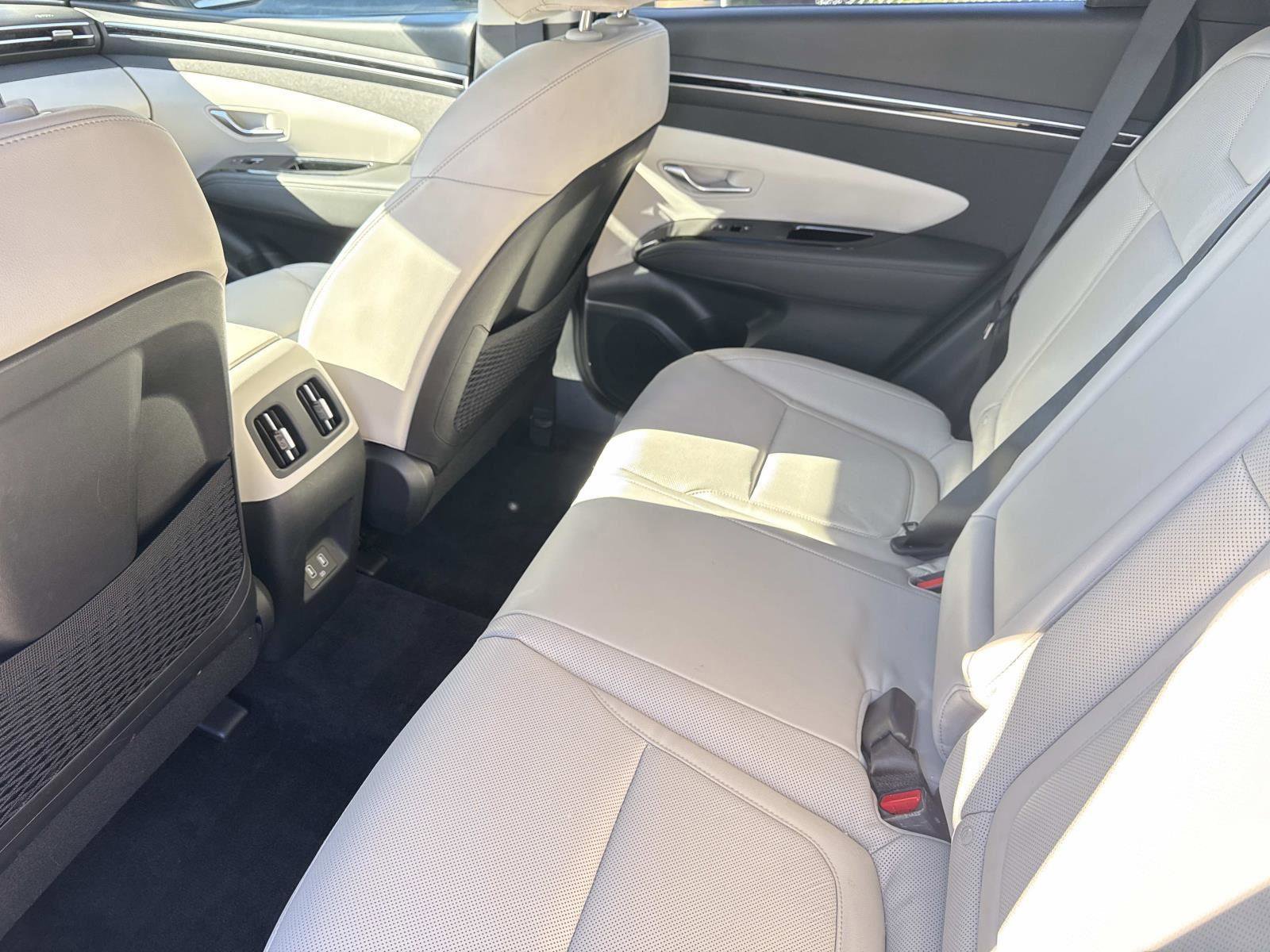 Certified 2024 Hyundai Tucson Limited image 16