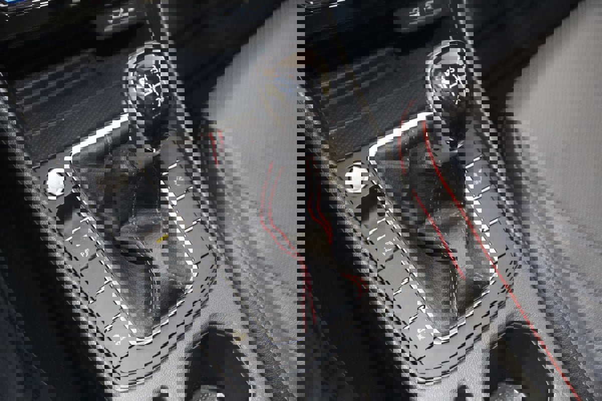 Used 2025 Volkswagen Jetta GLI Autobahn image 7