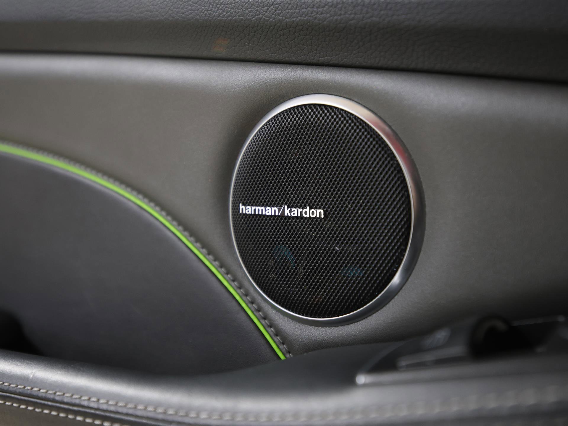 Used 2015 Mercedes-Benz SLK 250 image 21