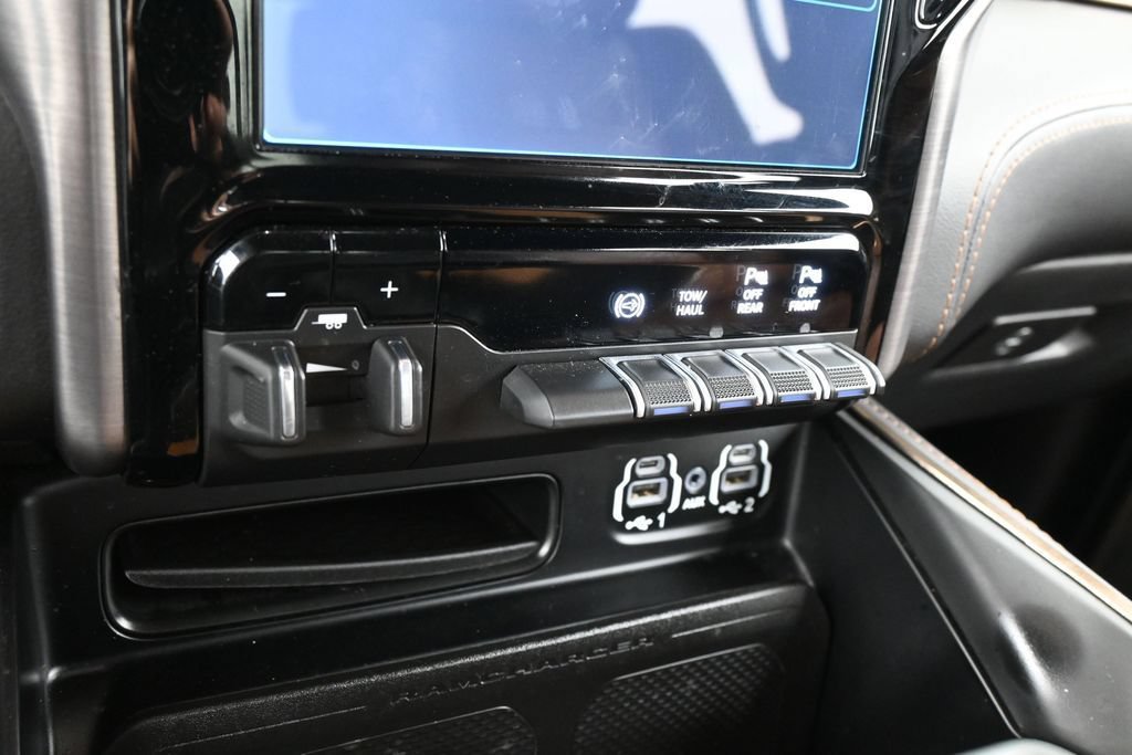 Used 2024 RAM 2500 Limited AWD/4WD image 26
