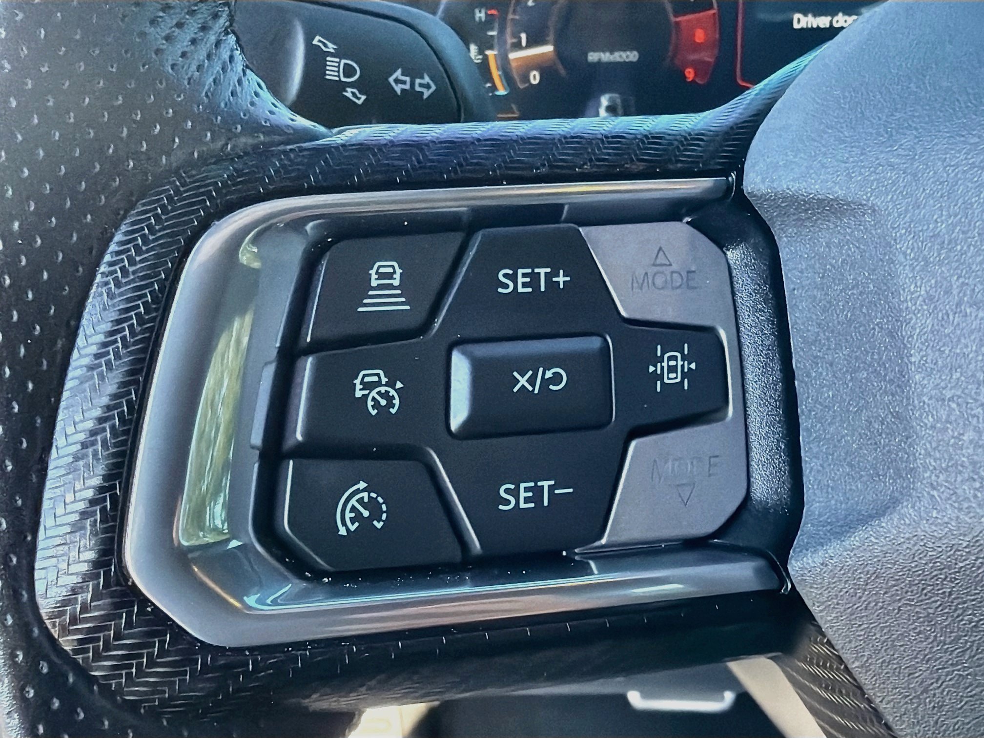 Used 2025 Ford Mustang GT Premium RWD image 36