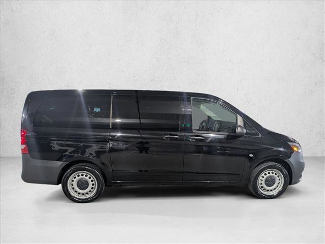 Used 2020 Mercedes-Benz Metris Passenger image 4