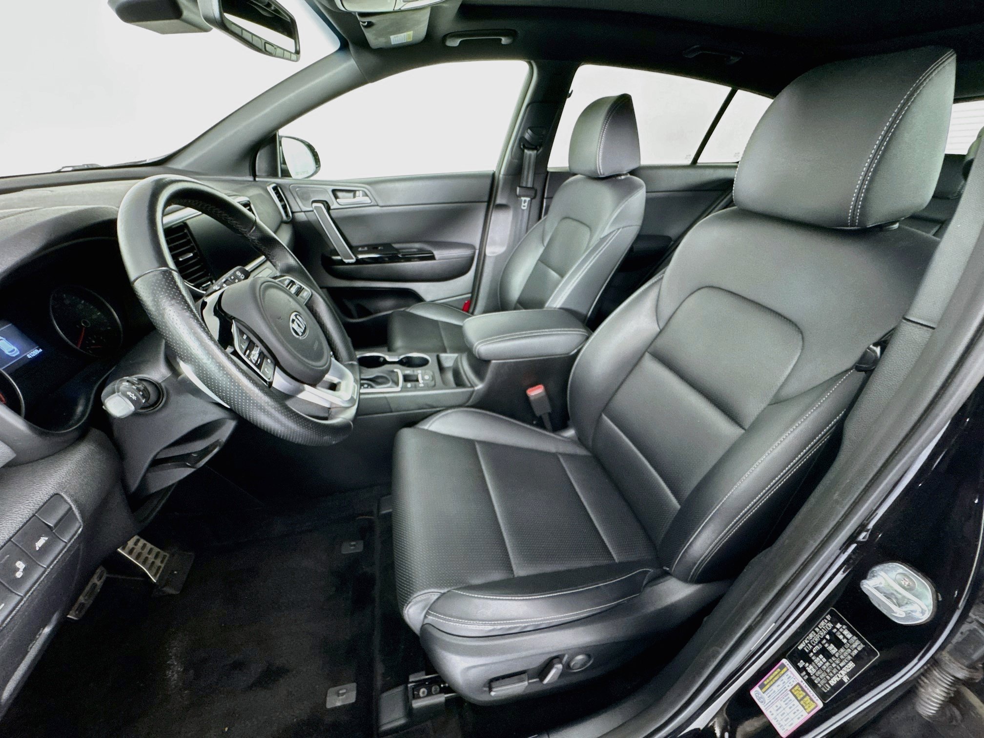 Used 2022 Kia Sportage Nightfall Edition w/ Nighfall AWD Premium Package image 20