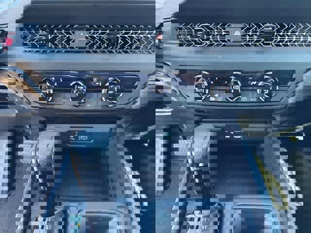 Certified 2025 Honda Accord LX image 17