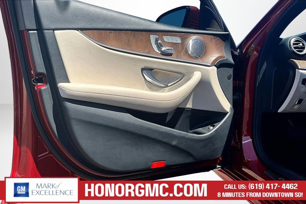 Used 2019 Mercedes-Benz E 300 image 19