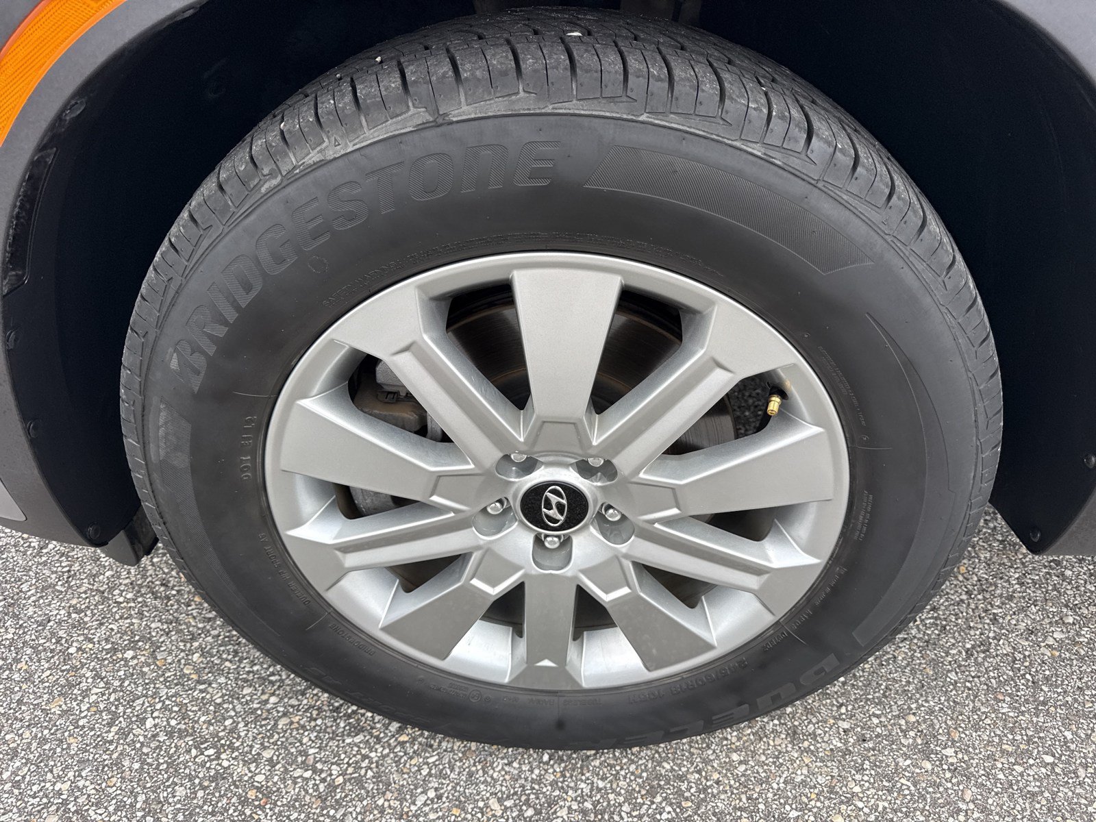 Certified 2024 Hyundai Palisade SEL FWD image 10