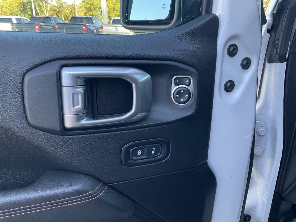 Used 2021 Jeep Gladiator Mojave image 9