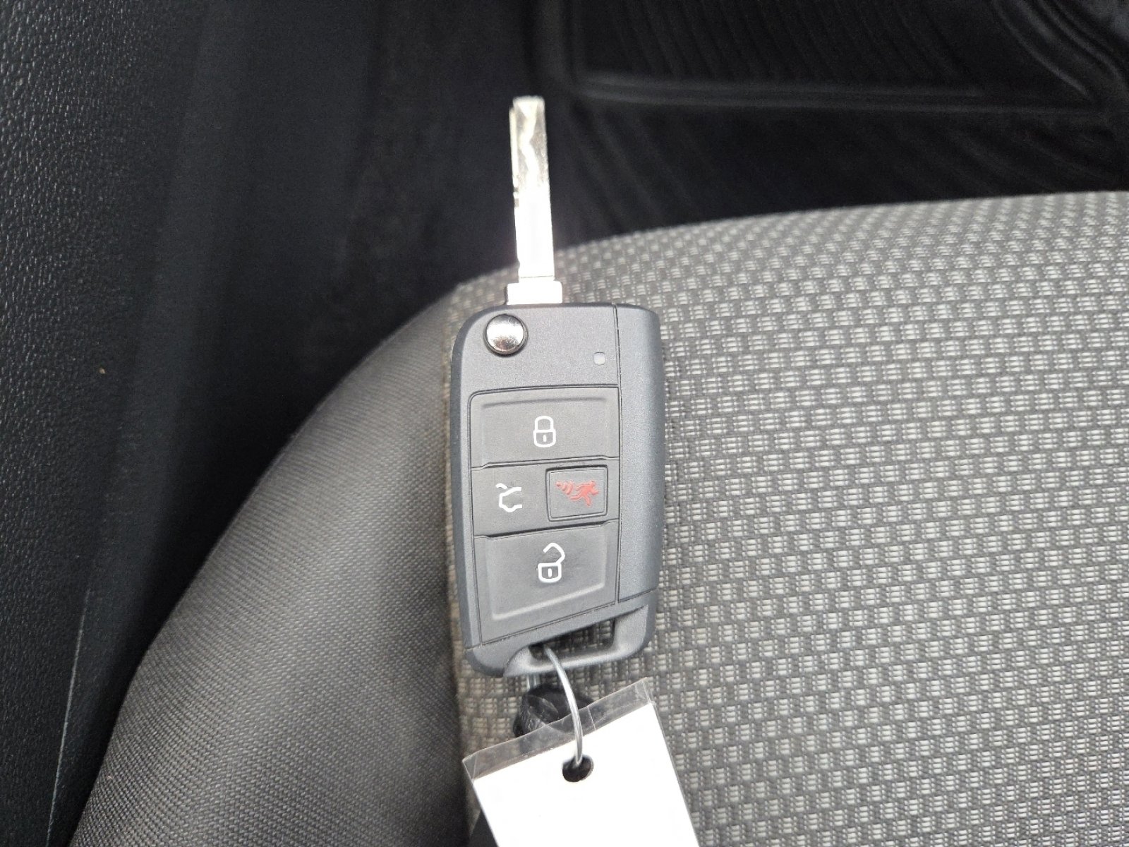 Used 2021 Volkswagen Jetta S w/ Driver Assistance Package FWD image 32