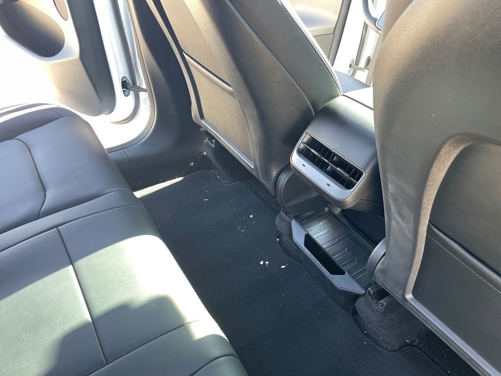 Used 2022 Tesla Model Y Performance image 20