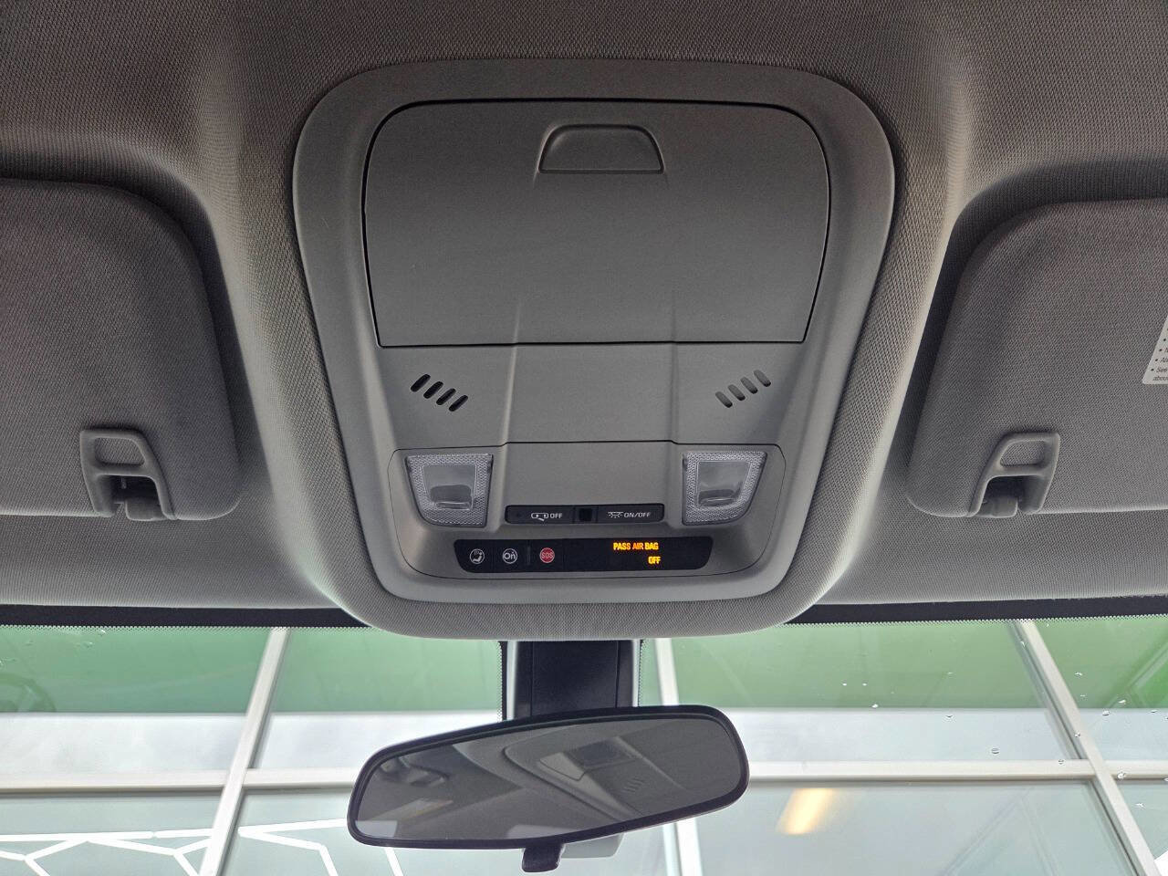 Used 2018 GMC Acadia SLE w/ LPO, Floor Liner Package image 25