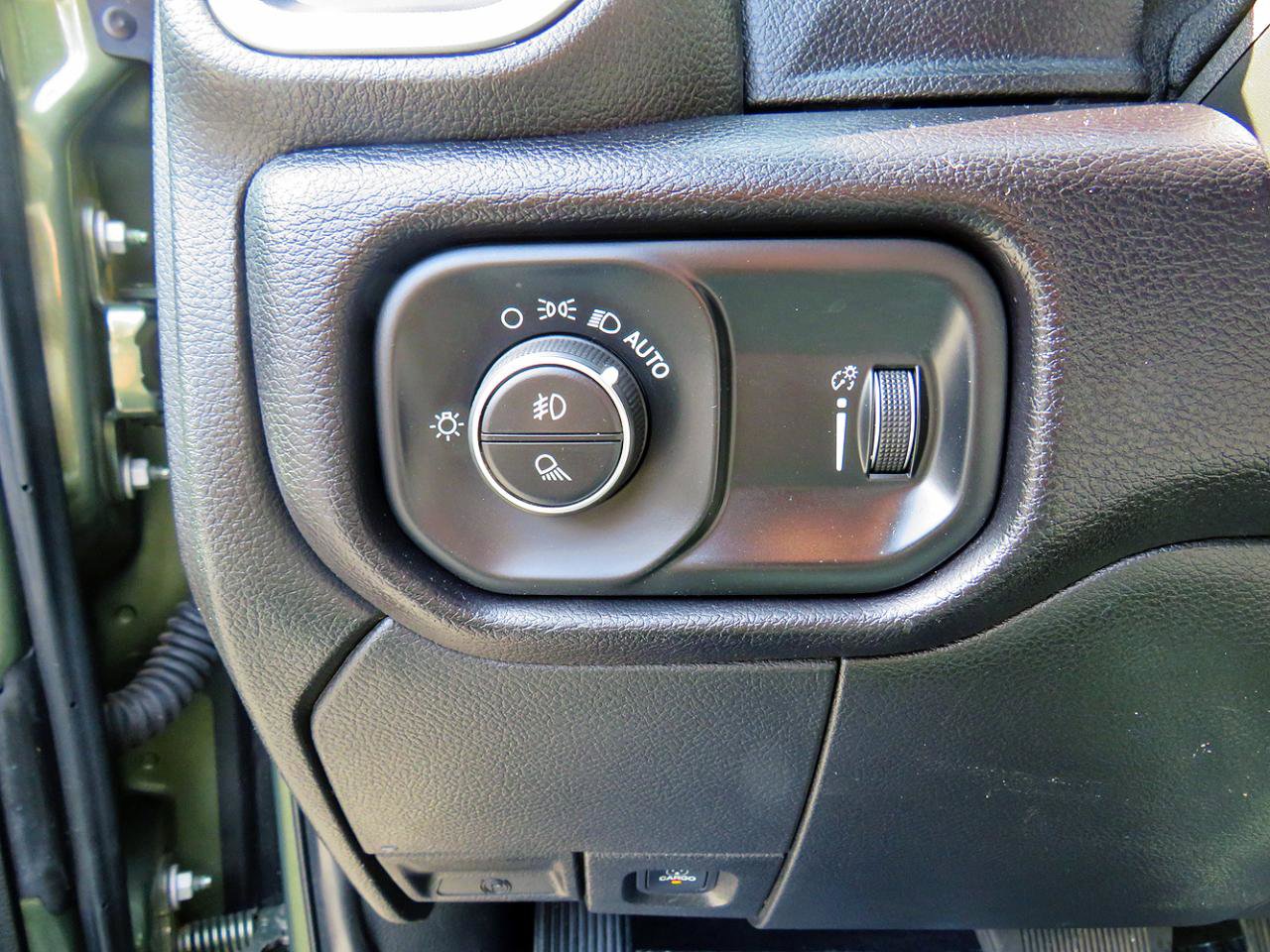 Used 2021 RAM 2500 Big Horn w/ Level 2 Equipment Group image 28