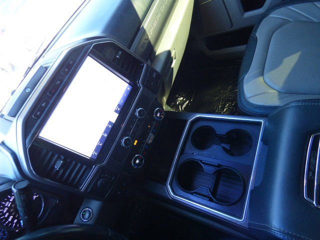 Used 2022 Ford F450 Limited w/ FX4 Off-Road Package image 36