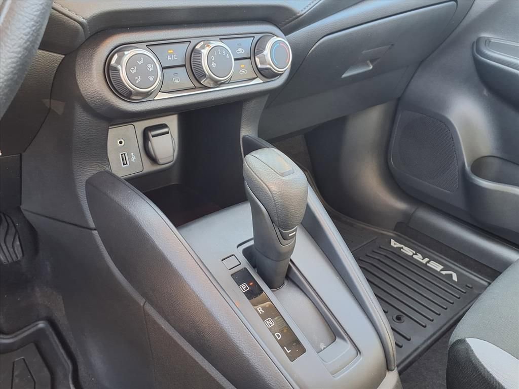 Certified 2025 Nissan Versa S w/ Trunk Package image 9