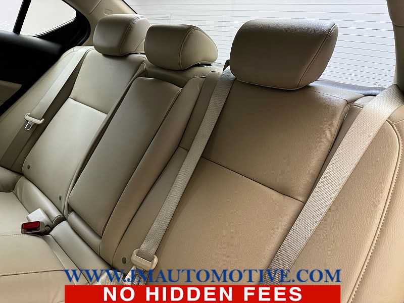 Used 2017 Acura ILX FWD image 16